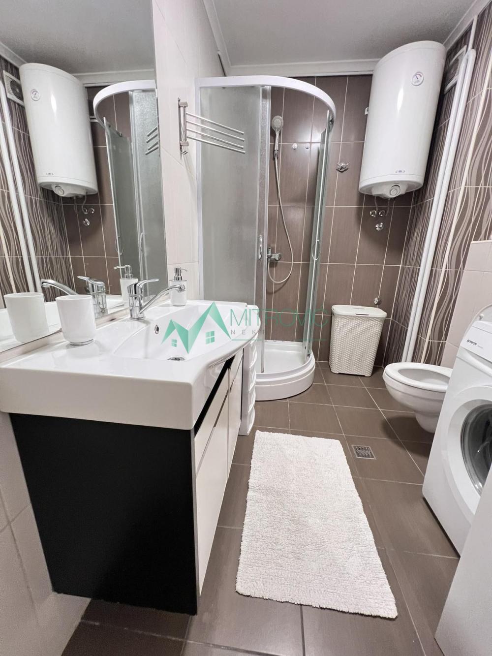 Slika 11 - Dvosoban stan za izdavanje, 62m2, 450€