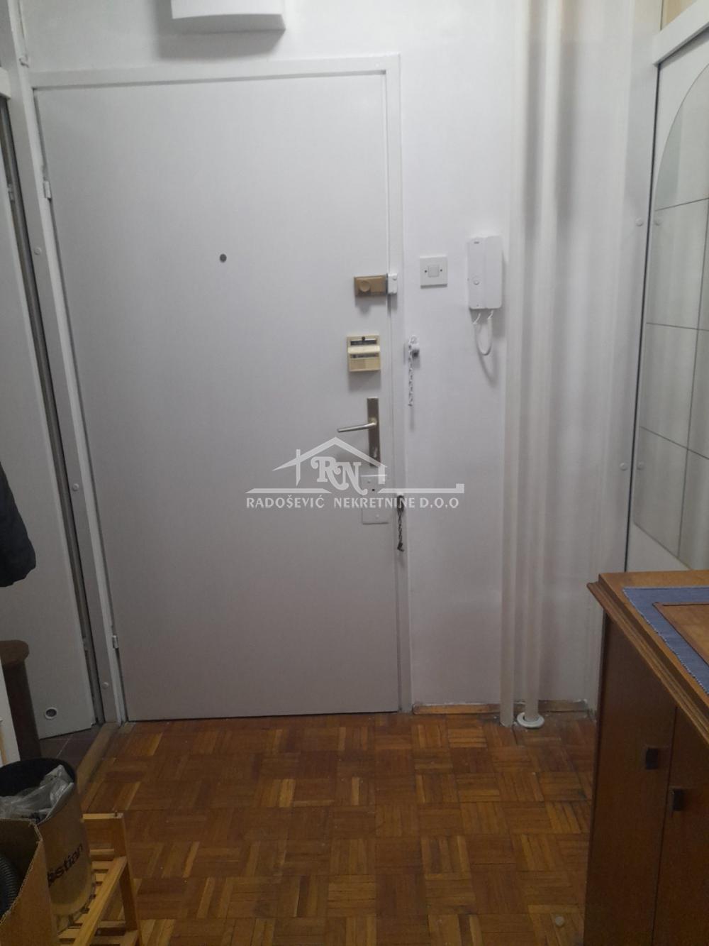 Slika 8 - Lazarevački drum, Jednosoban stan za izdavanje, 30m2, 400€