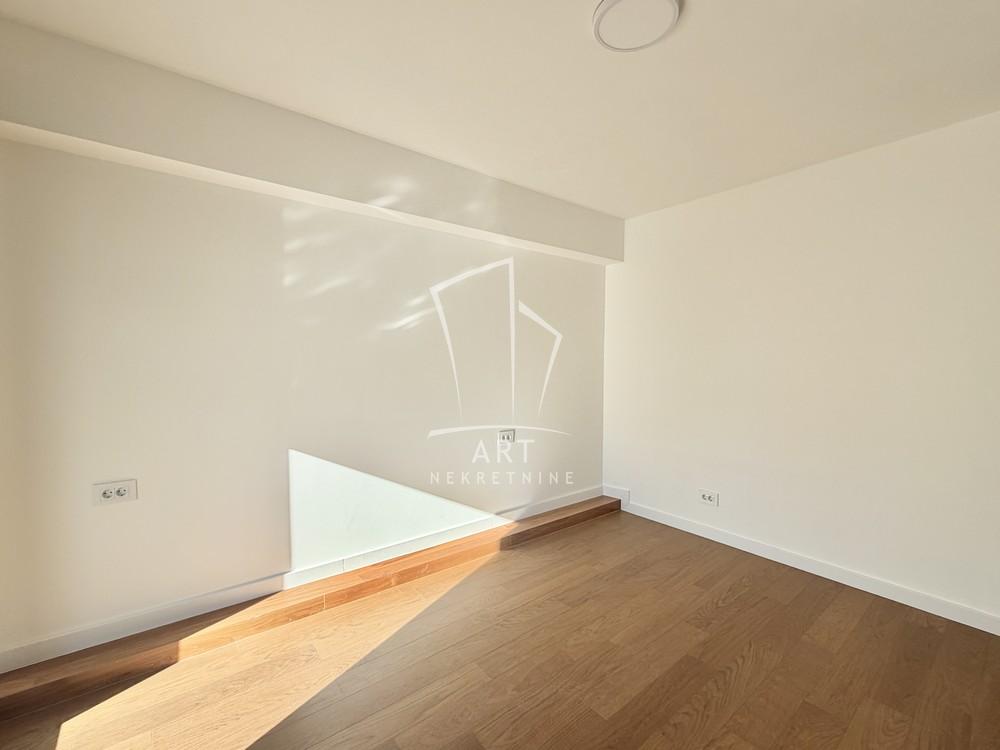 Slika 2 - Ustanička,  Lokal za izdavanje, 77m2, 1.200€