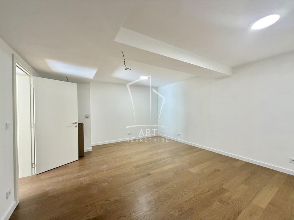 Slika 4 - Ustanička,  Lokal za izdavanje, 77m2, 1.200€