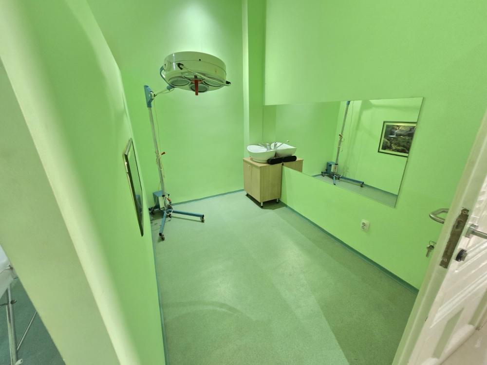 Slika 5 - Budimska,  Lokal za izdavanje, 100m2, 1.000€