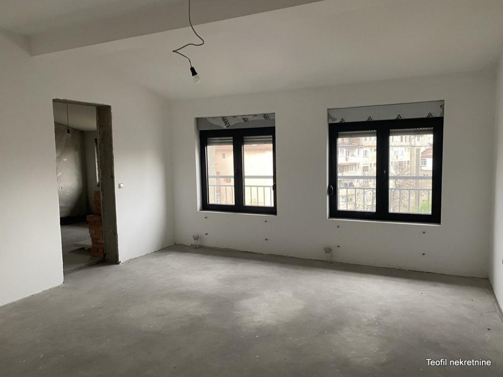 Slika 7 - Risanska, Petosoban stan na prodaju, 170m2, 399.500€