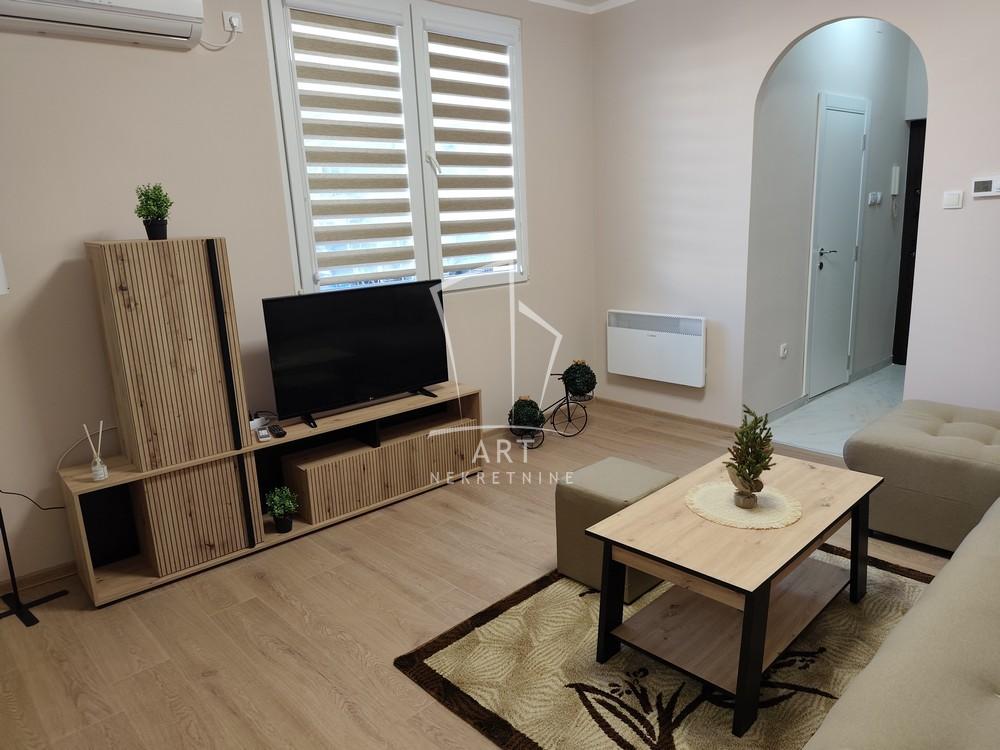 Slika 2 - Dalmatinska, Trosoban stan za izdavanje, 39m2, 700€