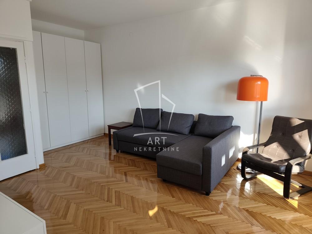 Glavna slika -Desanke Maksimović, Dvosoban stan za izdavanje, 50m2, 900€