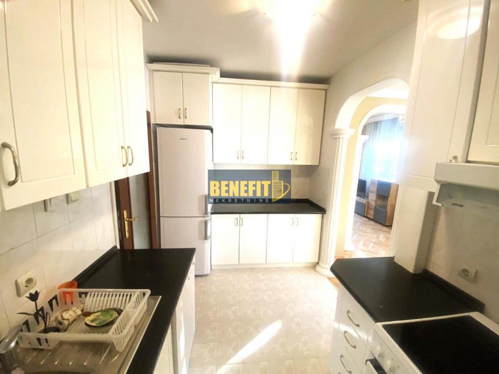 Slika 2 - Troiposoban stan za izdavanje, 91m2, 800€