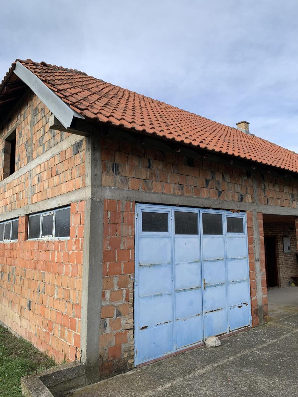 Slika 3 - Vrbovno,  Kuća na prodaju, 190m2, 37.000€