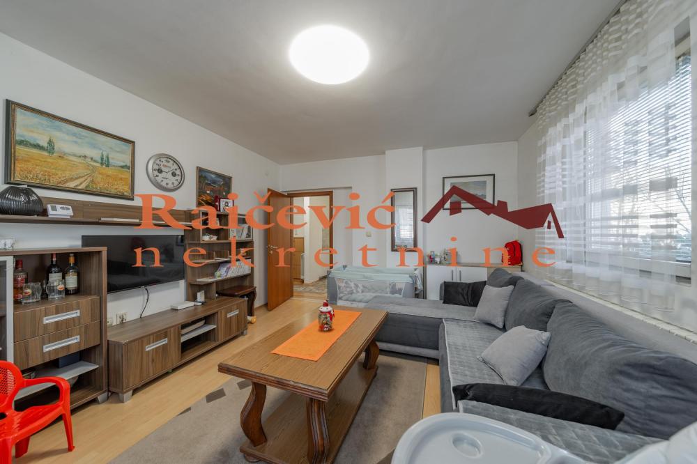 Slika 2 - Milana Vujovica, Jednoiposoban stan na prodaju, 53m2, 125.000€