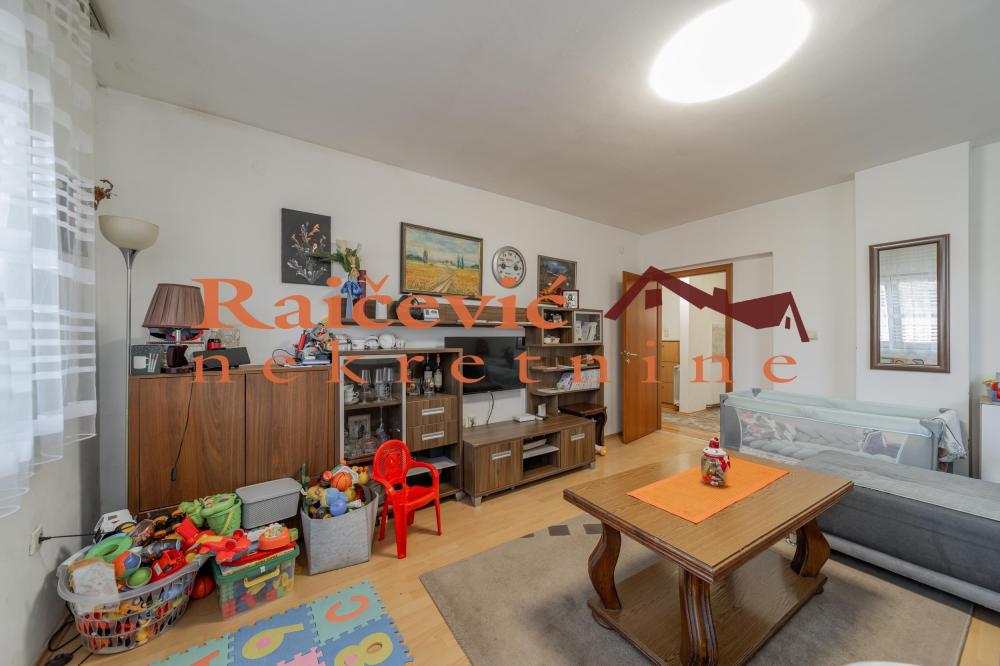 Slika 3 - Milana Vujovica, Jednoiposoban stan na prodaju, 53m2, 125.000€