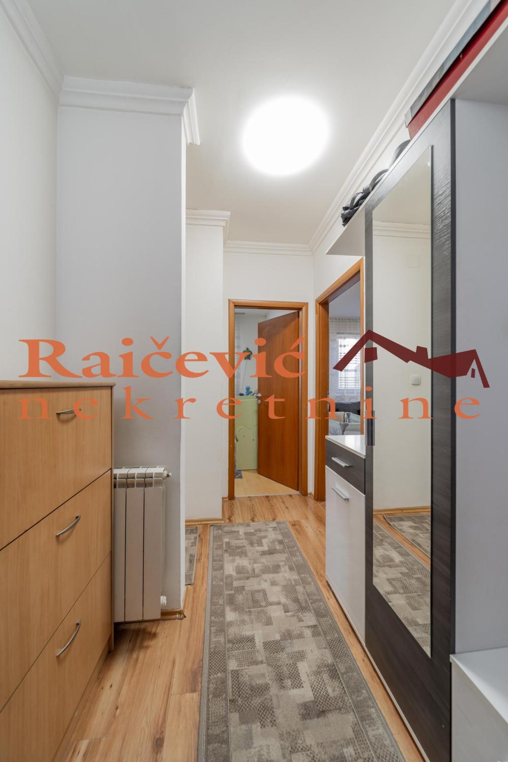 Slika 8 - Milana Vujovica, Jednoiposoban stan na prodaju, 53m2, 125.000€