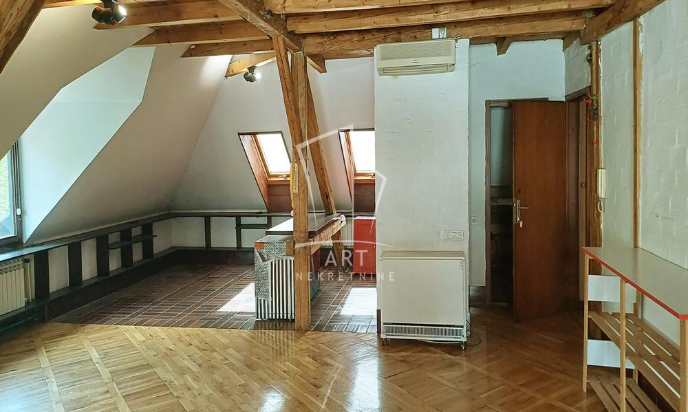 Slika 2 - Braće Grim, Trosoban stan za izdavanje, 126m2, 690€