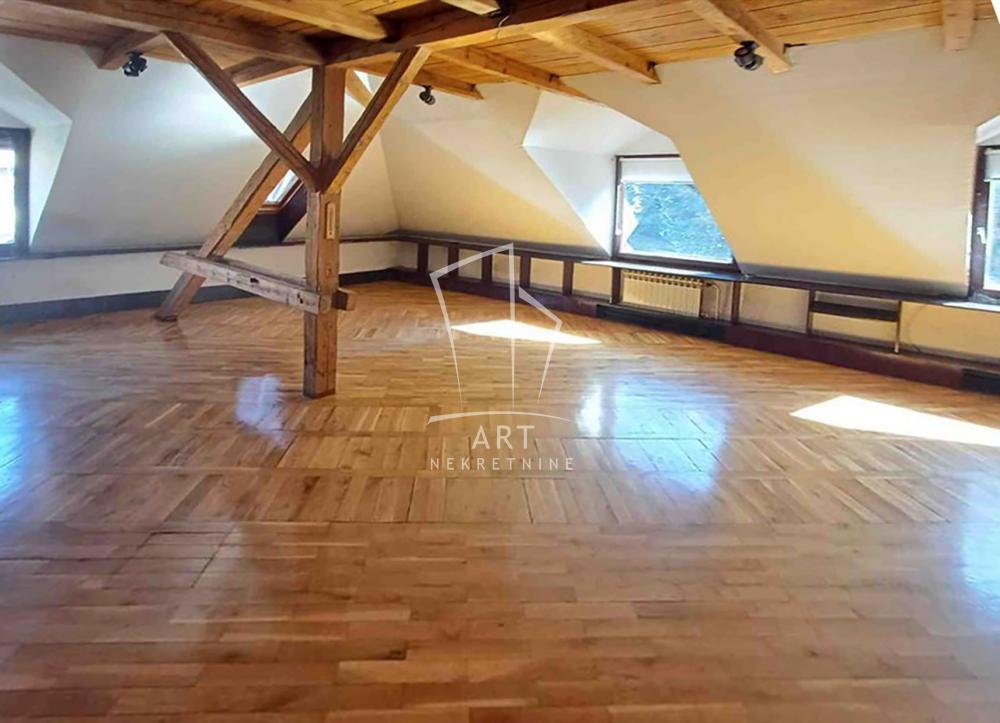 Glavna slika -Braće Grim, Trosoban stan za izdavanje, 126m2, 690€