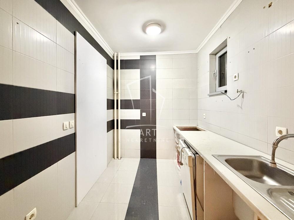 Slika 3 - Cara Nikolaja II, Trosoban stan na prodaju, 90m2, 432.000€