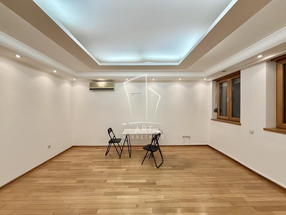 Slika 6 - Cara Nikolaja II, Trosoban stan na prodaju, 90m2, 432.000€