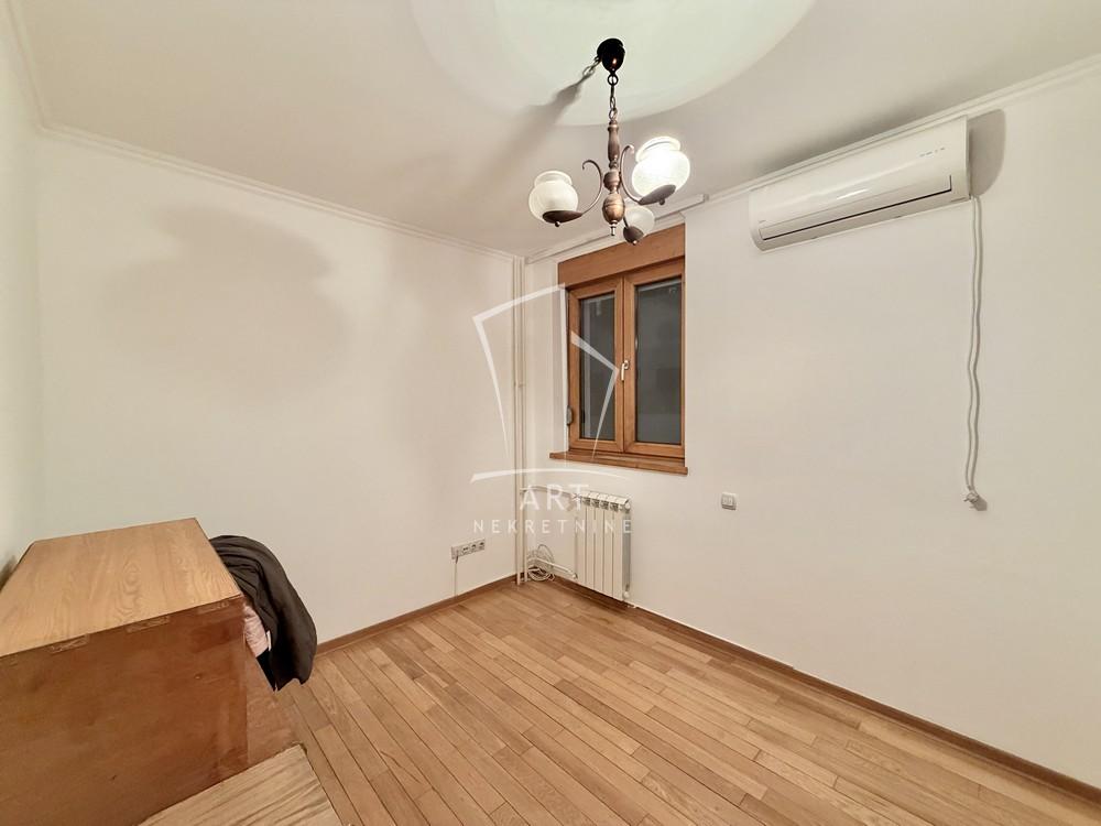 Slika 8 - Cara Nikolaja II, Trosoban stan na prodaju, 90m2, 432.000€