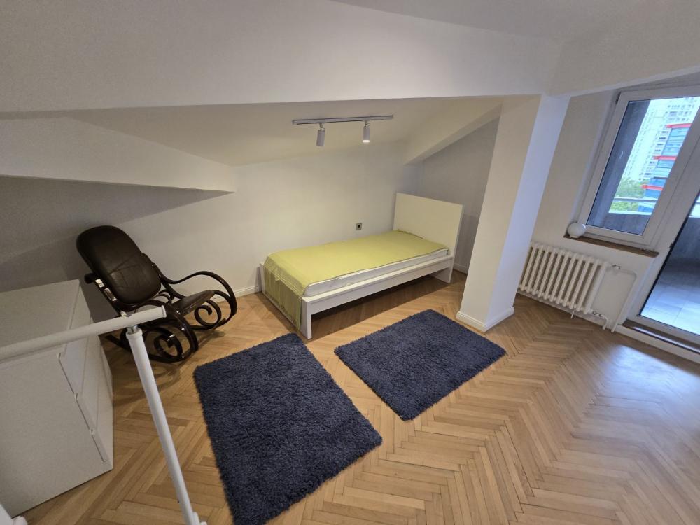 Slika 10 - Bulevar Mihajla Pupina, Trosoban stan za izdavanje, 90m2, 1.100€