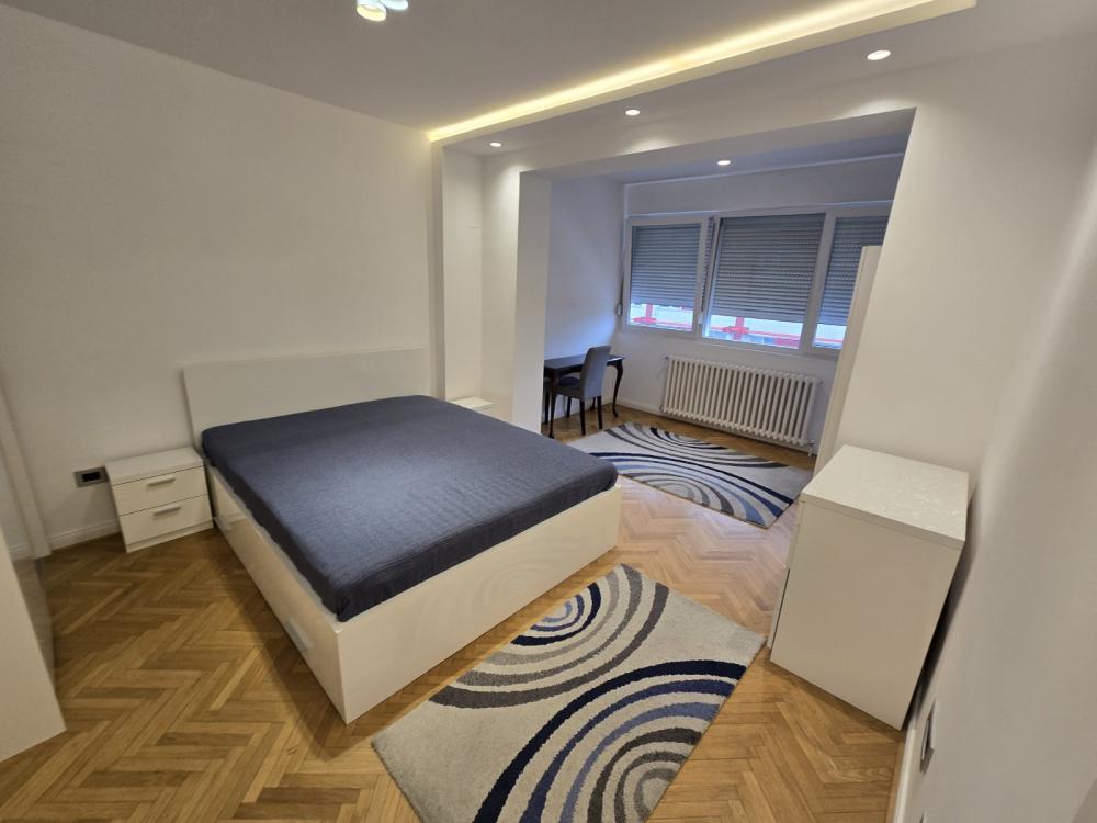 Slika 9 - Bulevar Mihajla Pupina, Trosoban stan za izdavanje, 90m2, 1.100€