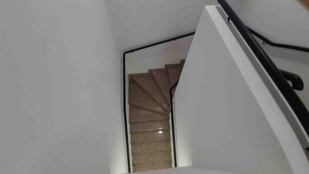 Slika 6 - Osmana Đikića,  Lokal za izdavanje, 100m2, 1.200€