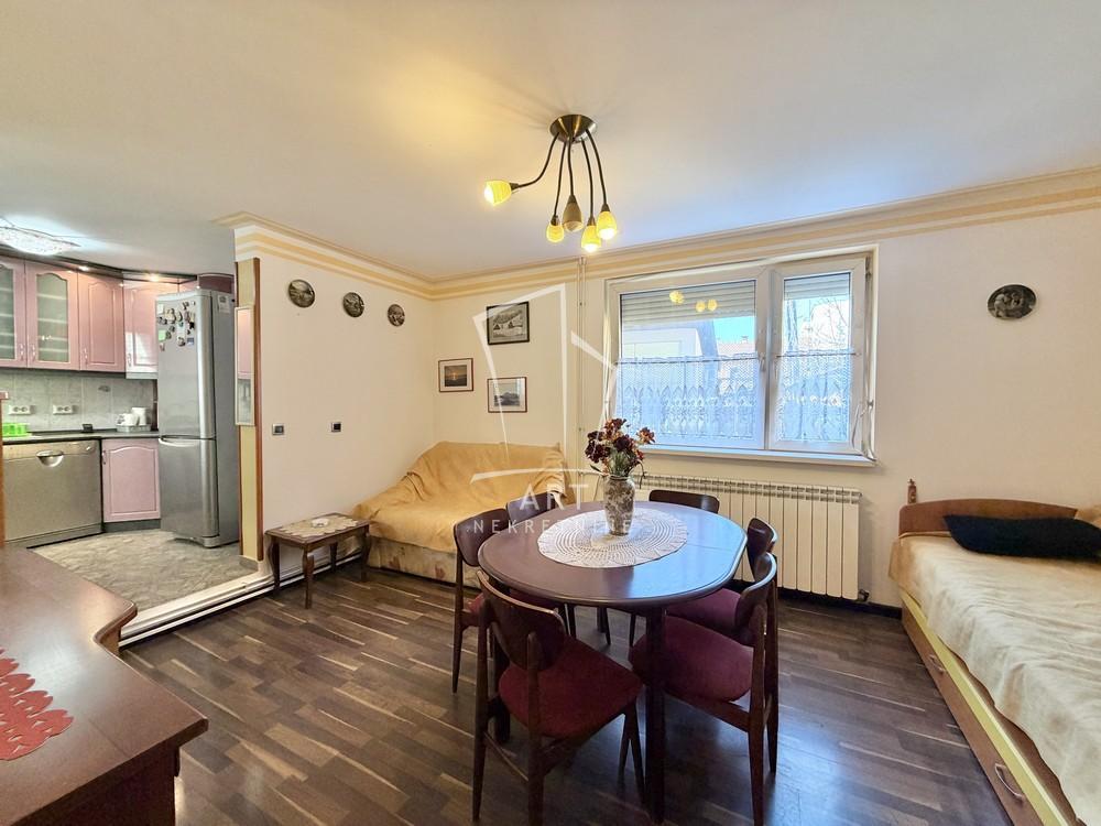 Glavna slika -Budmanijeva,  Kuća na prodaju, 155m2, 330.000€