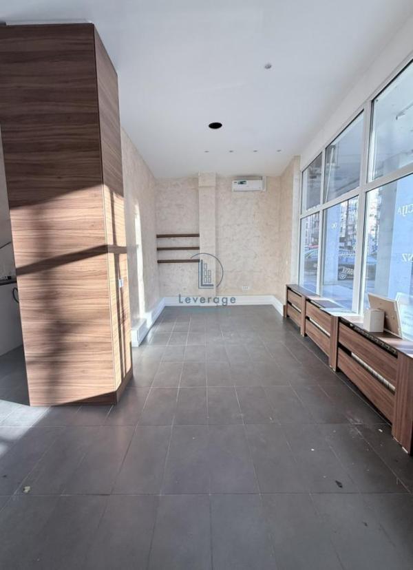 Slika 7 - Vojislava Ilića,  Lokal za izdavanje, 250m2, 3.000€