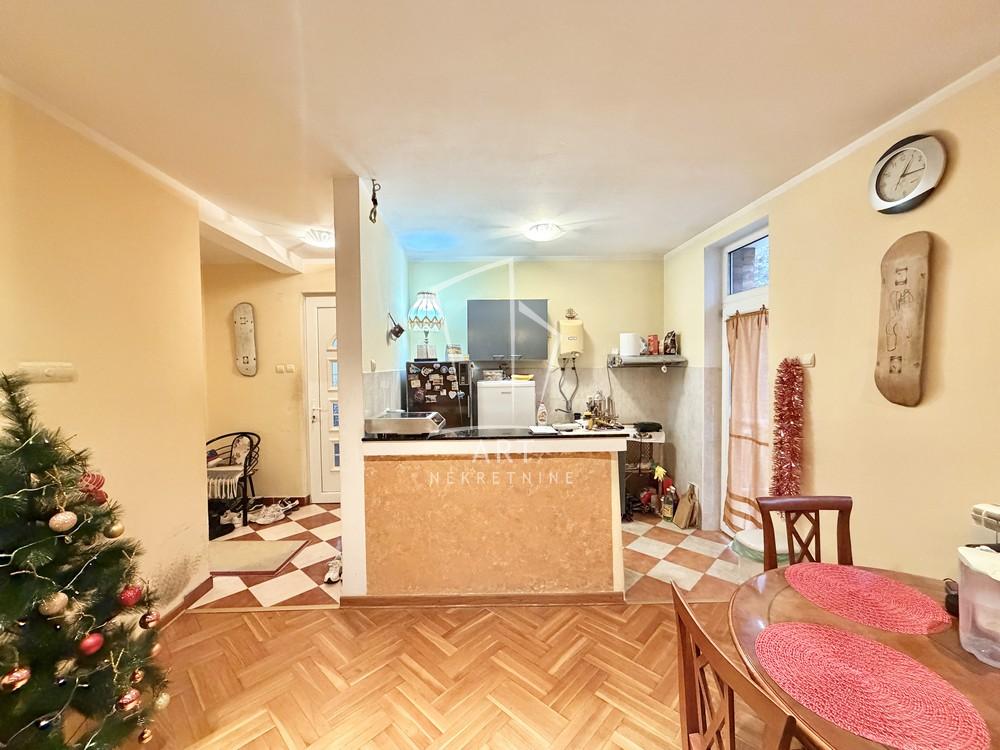 Slika 10 - Ilindenska, Dvoiposoban stan na prodaju, 62m2, 163.000€