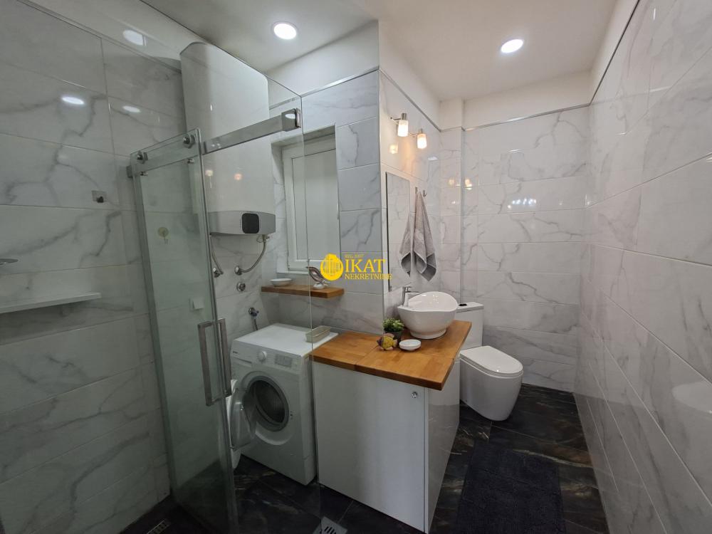 Slika 10 - Dvosoban stan za izdavanje, 75m2, 800€