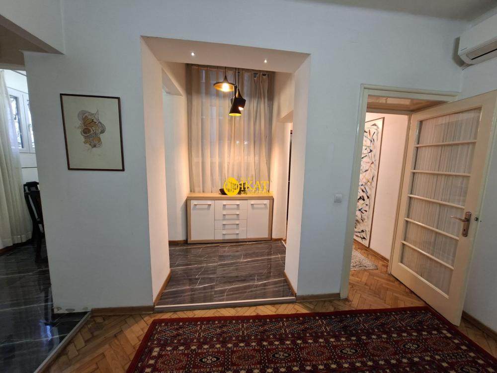Slika 4 - Dvosoban stan za izdavanje, 75m2, 800€