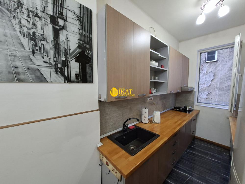 Slika 6 - Dvosoban stan za izdavanje, 75m2, 800€