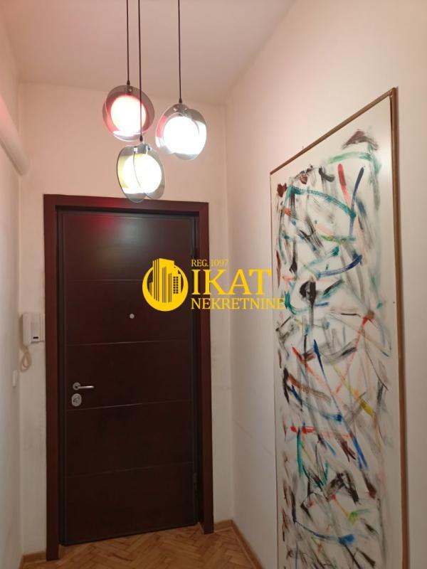 Glavna slika -Dvosoban stan za izdavanje, 75m2, 800€