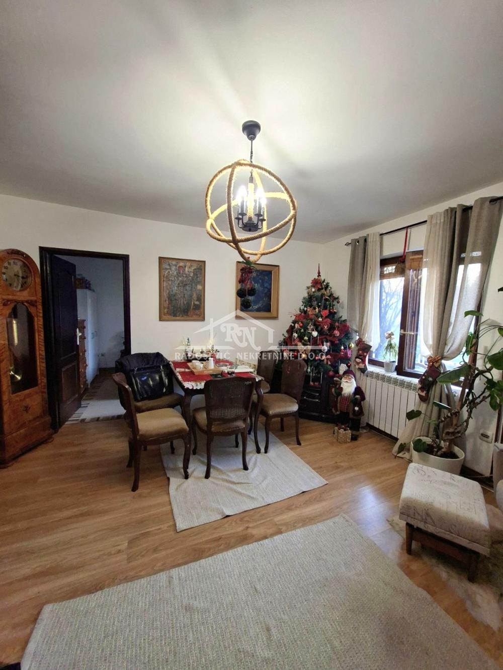 Slika 3 - Put za pećinu, Kuća na prodaju, 208m2, 125.000€