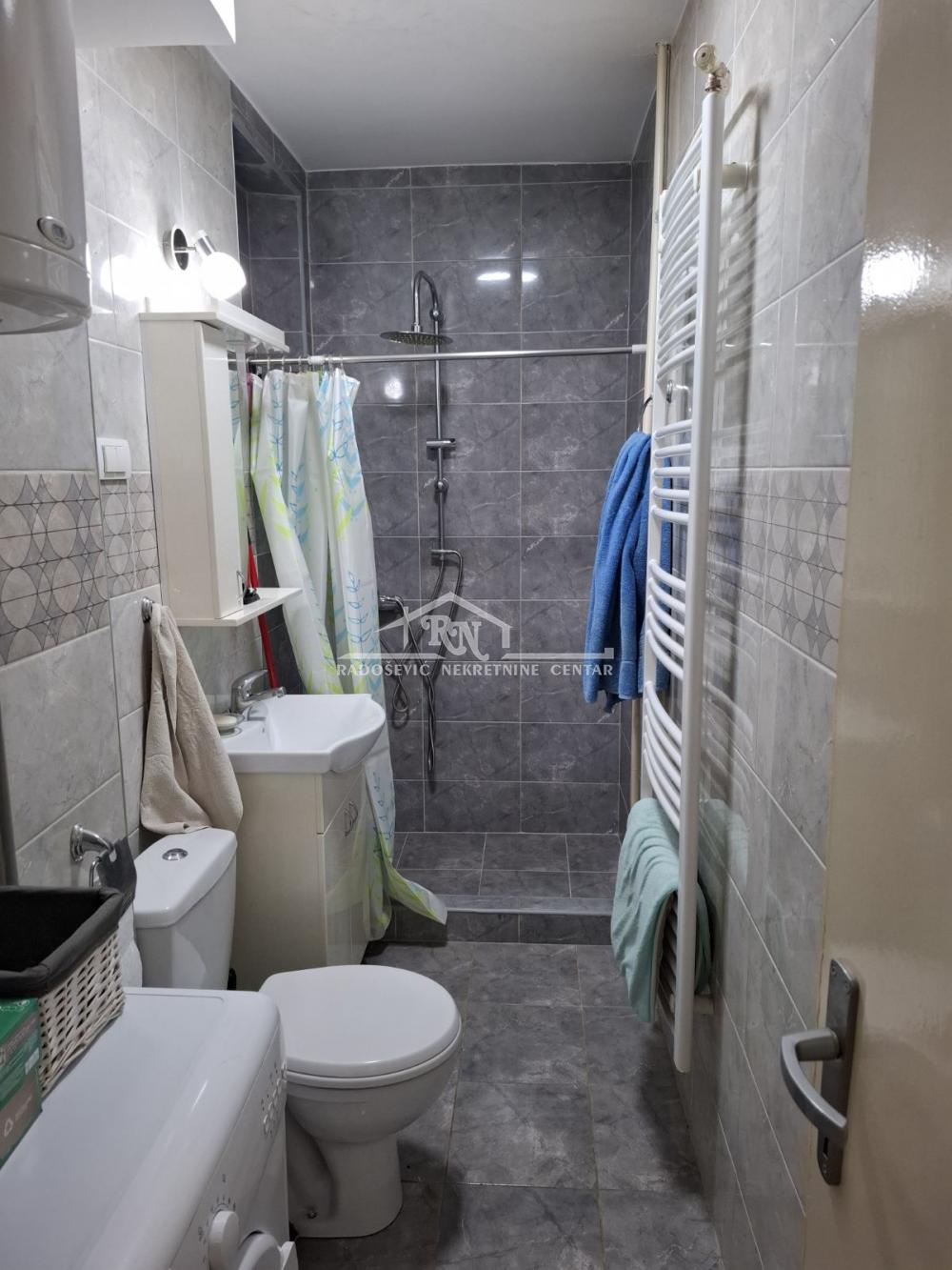 Slika 11 - Uralska, Dvosoban stan na prodaju, 53m2, 152.500€