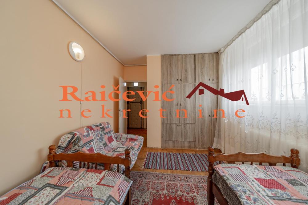 Slika 1 - Bulevar Mihajla Pupina, Dvosoban stan za izdavanje, 108m2, 450€