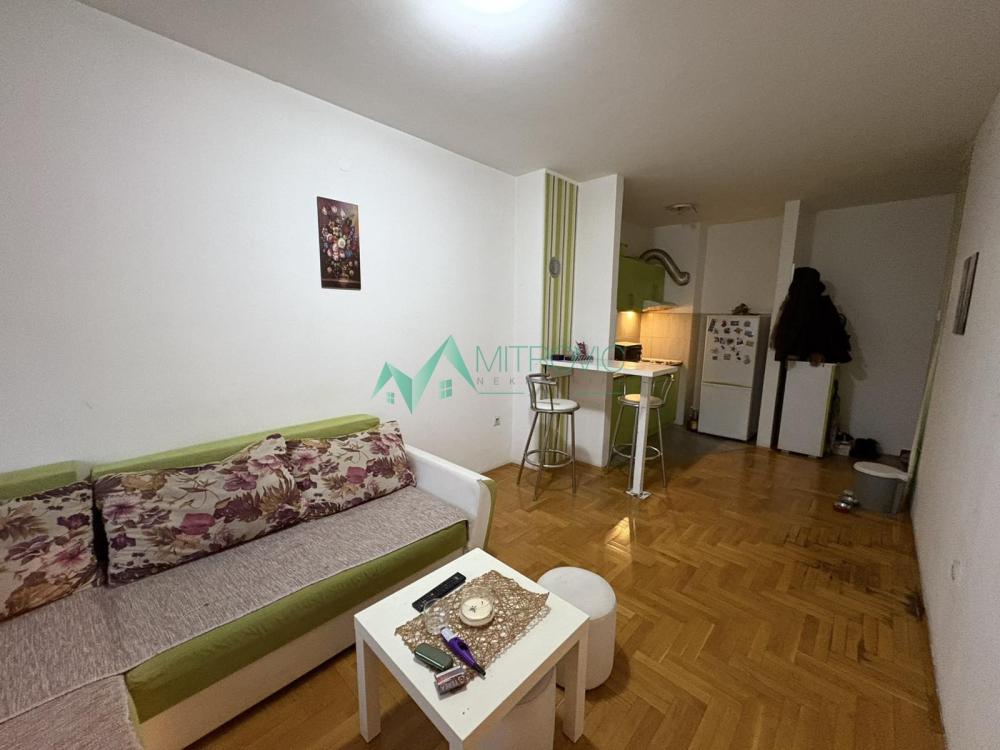 Slika 2 - Jednoiposoban stan za izdavanje, 36m2, 350€