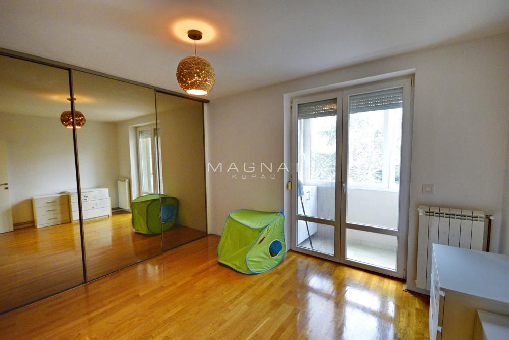 Slika 6 - Trosoban stan na prodaju, 73m2, 268.000€