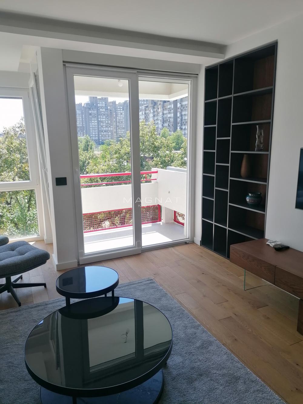 Slika 3 - Antifašističke borbe, Trosoban stan za izdavanje, 75m2, 1.200€