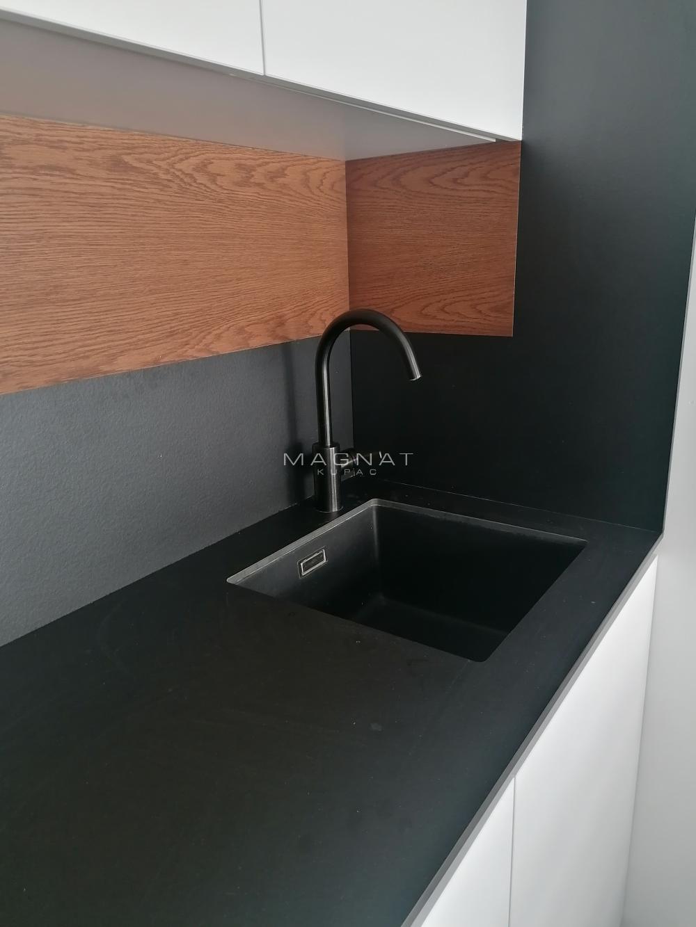 Slika 5 - Antifašističke borbe, Trosoban stan za izdavanje, 75m2, 1.200€