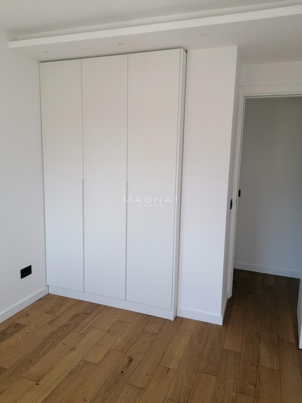 Slika 8 - Antifašističke borbe, Trosoban stan za izdavanje, 75m2, 1.200€