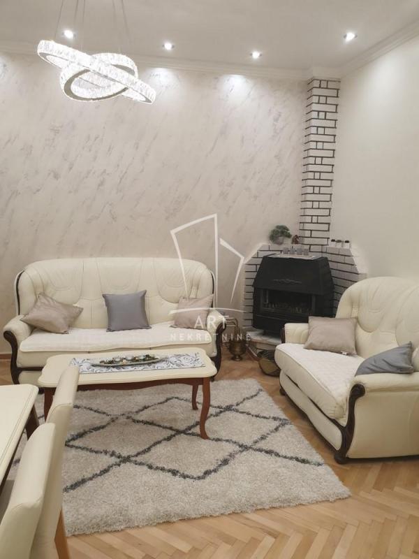 Slika 5 - Cara Nikolaja II, Trosoban stan za izdavanje, 31m2, 900€