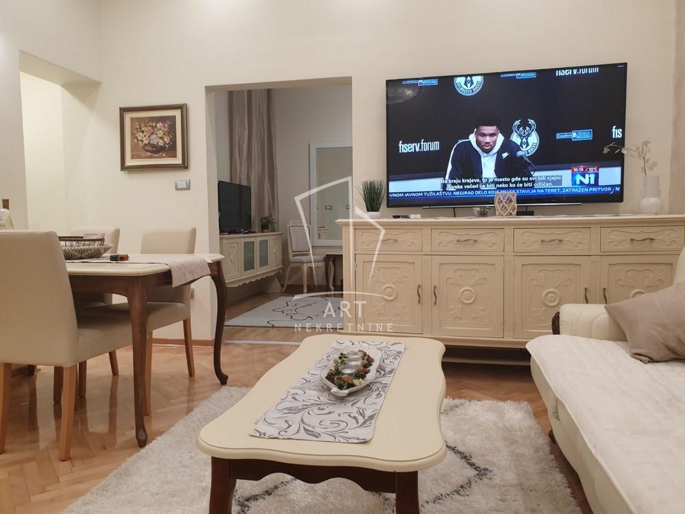 Slika 1 - Cara Nikolaja II, Trosoban stan za izdavanje, 31m2, 900€