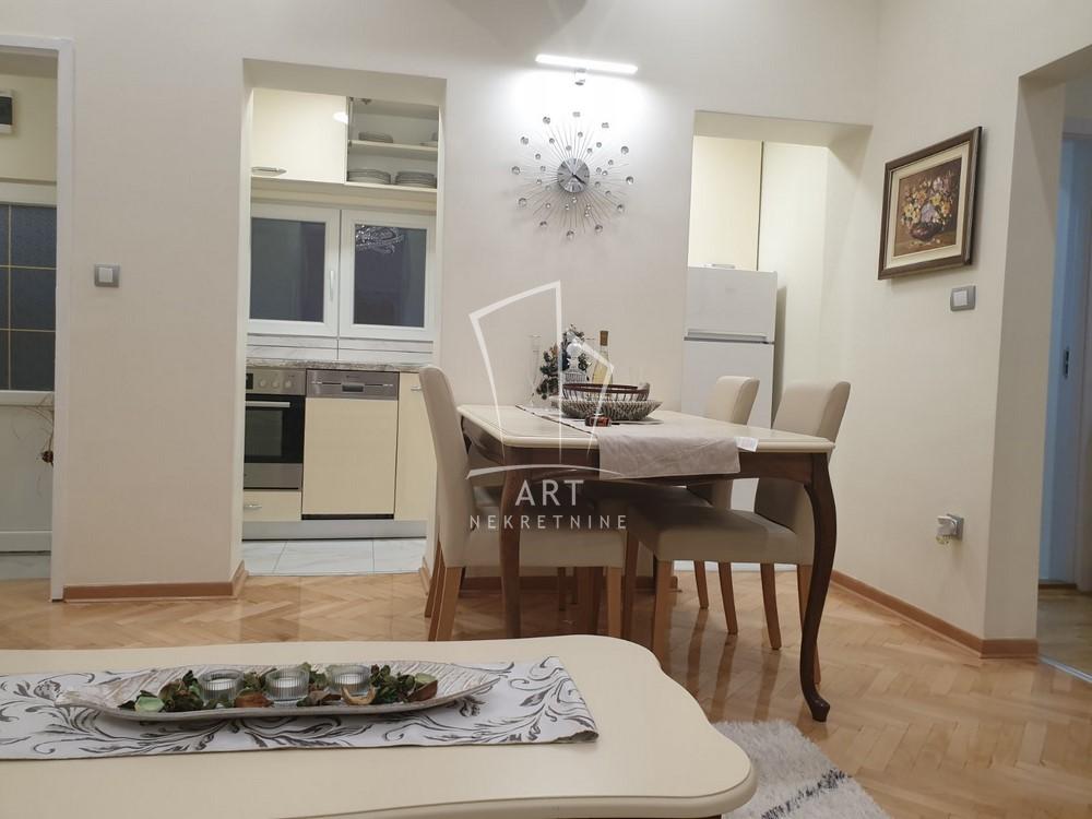 Slika 6 - Cara Nikolaja II, Trosoban stan za izdavanje, 31m2, 900€