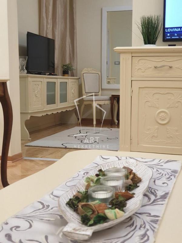 Slika 4 - Cara Nikolaja II, Trosoban stan za izdavanje, 31m2, 900€