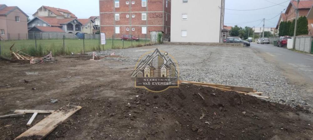 Slika 2 - Timočke bune Plac na prodaju, Novi Beograd, Ledine, 90.000€