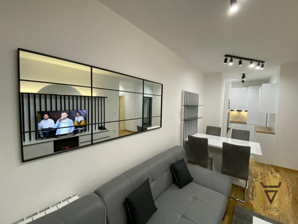 Slika 1 - Dvosoban stan za izdavanje, 52m2, 1.000€