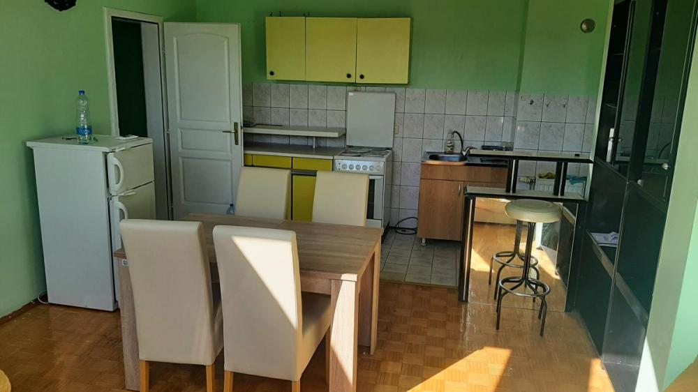 Slika 5 - Dvosoban stan za izdavanje, 45m2, 300€