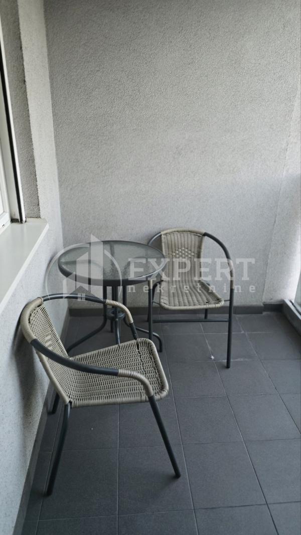 Slika 10 - Jovana Ristića, Dvosoban stan za izdavanje, 51m2, 350€