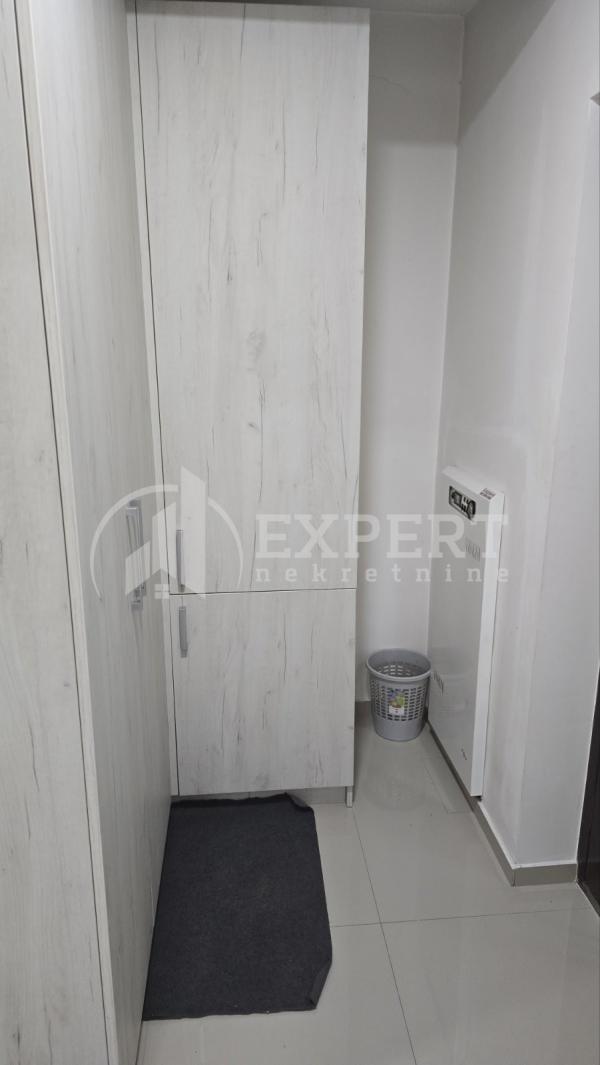 Slika 11 - Jovana Ristića, Dvosoban stan za izdavanje, 51m2, 350€