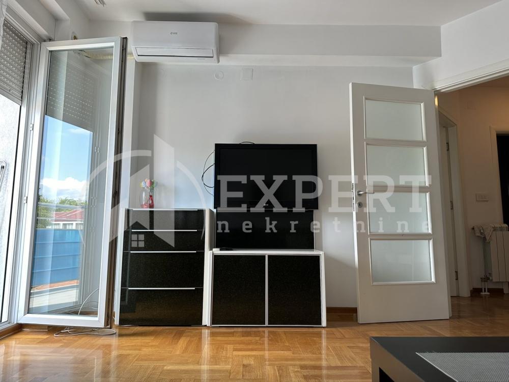 Glavna slika -Prvomajska, Dvosoban stan za izdavanje, 53m2, 500€