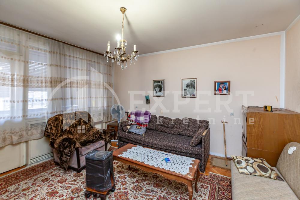 Slika 4 - Sinđelićev trg, Trosoban stan na prodaju, 66m2, 132.000€