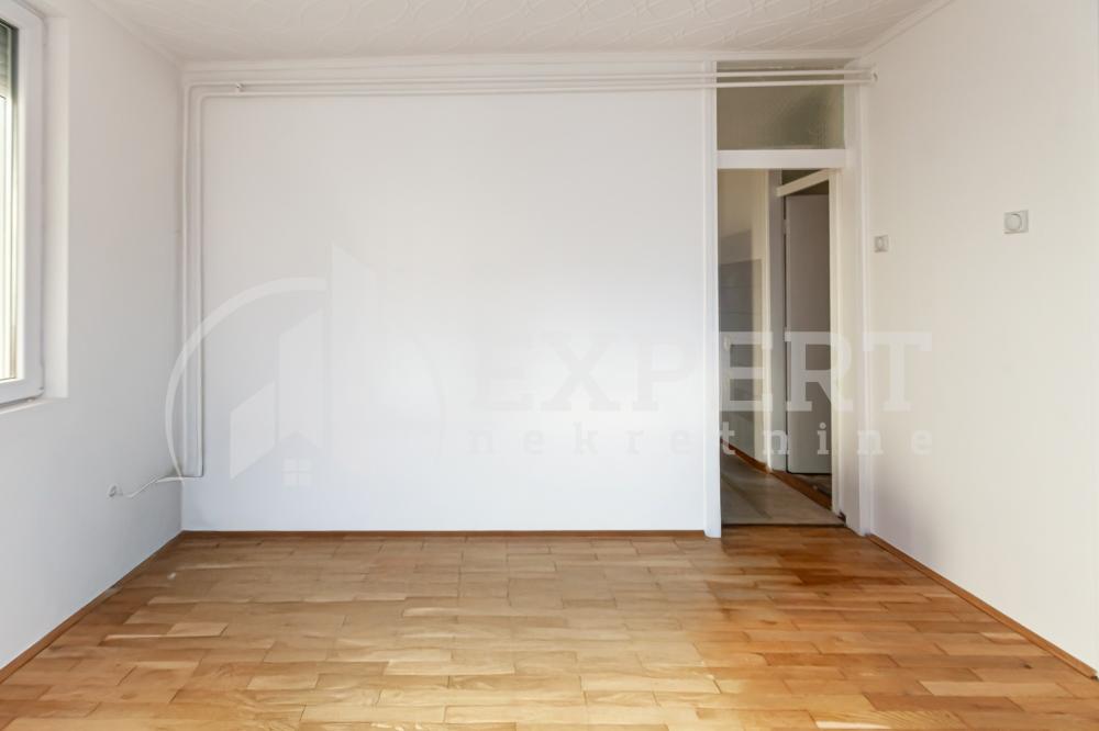 Slika 3 - Ratka Jovića, Trosoban stan na prodaju, 64m2, 111.000€