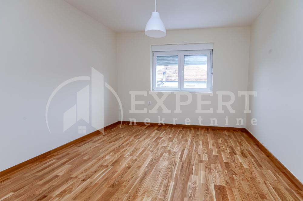 Slika 8 - Kneza Mihaila Obrenovića, Trosoban stan na prodaju, 92m2, 144.200€