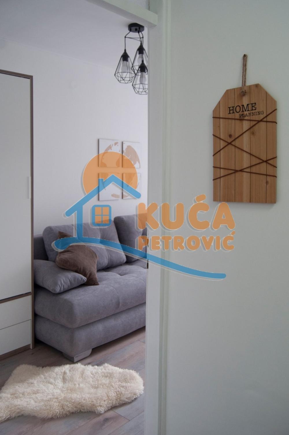 Slika 4 - Bulevar dr Zorana, Jednoiposoban stan za izdavanje, 46m2, 400€